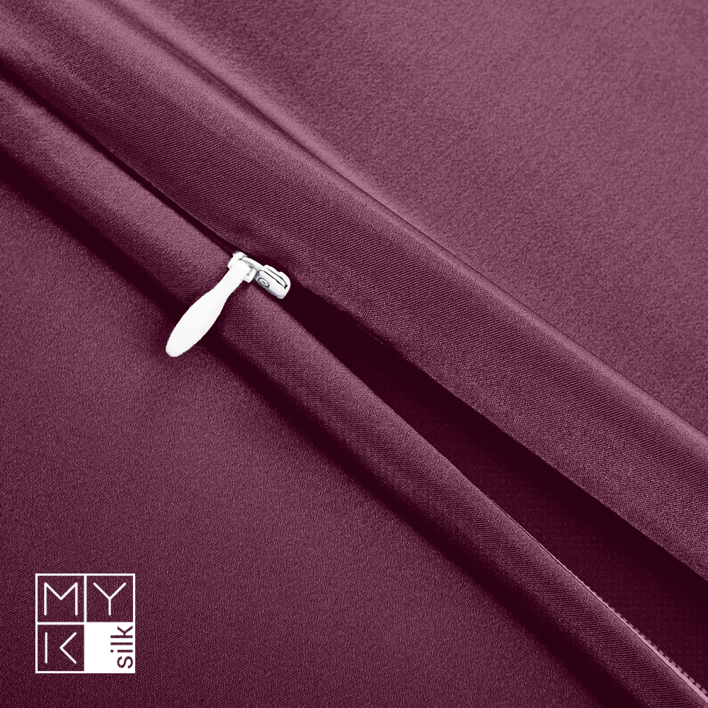 Natural Mulberry Silk Pillowcase (19 Momme) - MYK Silk #color_burgundy